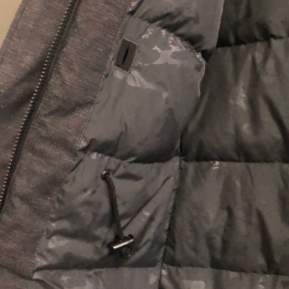 Aritzia Community Paradigm winter jacket - Picture 7 of 15